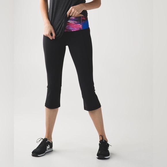Lululemon Athletica Gather & Crow Crop ll Full On Luon Leggings Size 4 - Picture 2 of 12